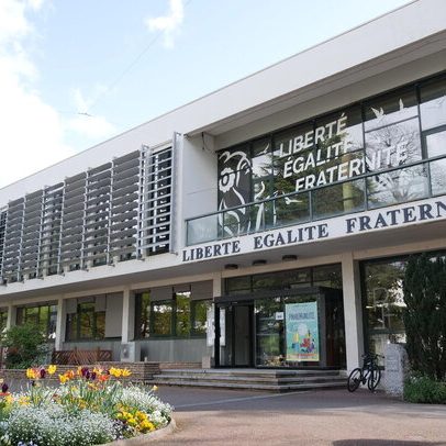 horaire et téléphone de la mairie de voiron horaire pour la marie de voiron pour réaliser le passeport, la carte nationale d'identité, le vis
